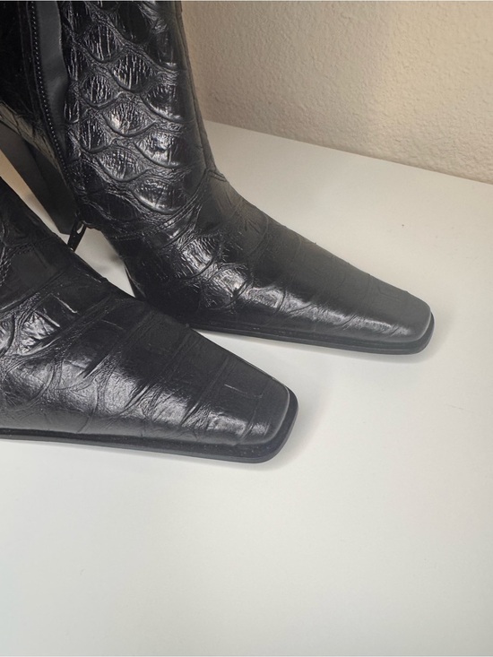 Dolce Vita Shoes - Dolce Vita Black 100% Leather Croc-Embossed Pointed Boots